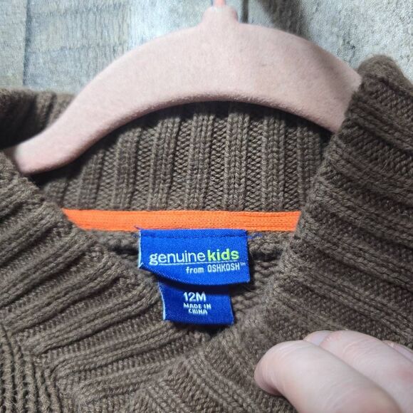 Genuine Kids Oshkosh Vintage Brown Polar Bear Knit Sweater - Picture 3 of 4